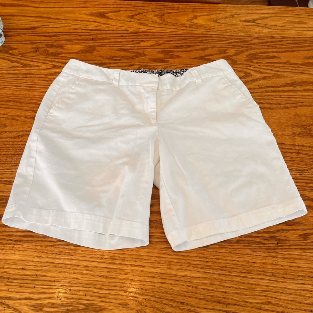 LAND N SEA SHORTS SIZE 12